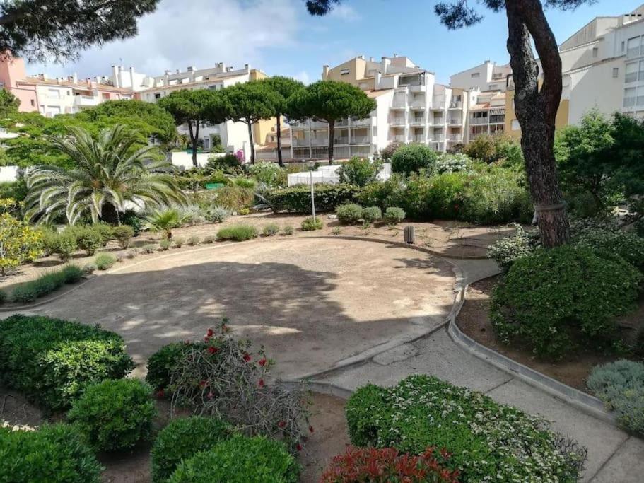 Studio - Residence Avec Piscine Agde Esterno foto